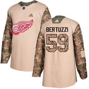 Miehille NHL Detroit Red Wings Pelipaita Tyler Bertuzzi #59 Authentic Camo Veterans Day Practice